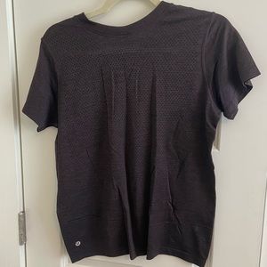 Lululemon Swiftly Tech Material Relaxed Fit Tee